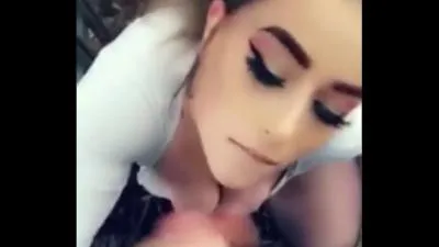 Amelia skye engaño público video porno