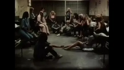 Calor encadenado i (1983) video porno