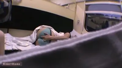 Caso de masturbación en tren público video porno